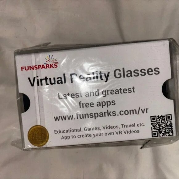 NEW Funsparks digital virtual reality glasses 👓 compatible w/ your smart phone - Picture 5 of 8